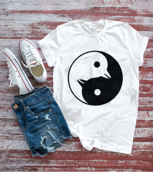Yin Yang Penguins Pinguini Tattici Nucleari T-Shirt