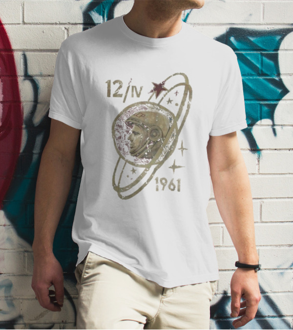 Yuri Gagarin Soviet Space 12 IV 1961 CCCP Cosmonaut Orbit Stars T-Shirt