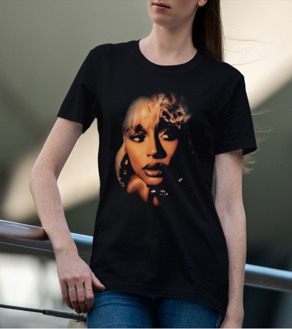 Victoria Monét Jaguar II Deluxe Vintage T-Shirt
