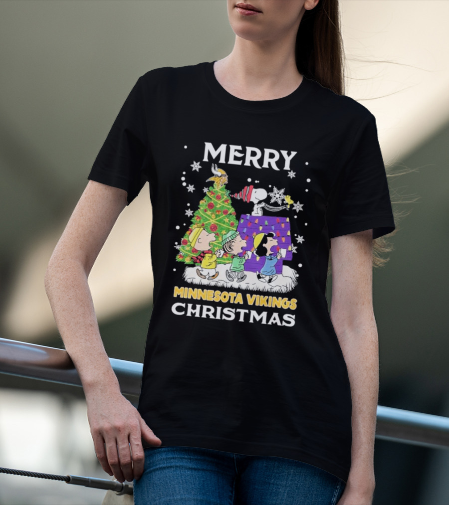 Merry Minnesota Vikings Christmas Snoopy Team Celebration T-Shirt