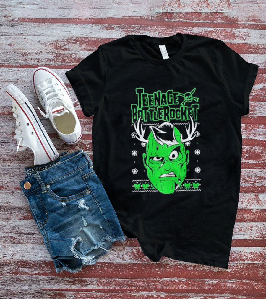 Teenage Bottlerocket Green Grumpy Face With Antlers Snowflakes Skulls Christmas T-Shirt