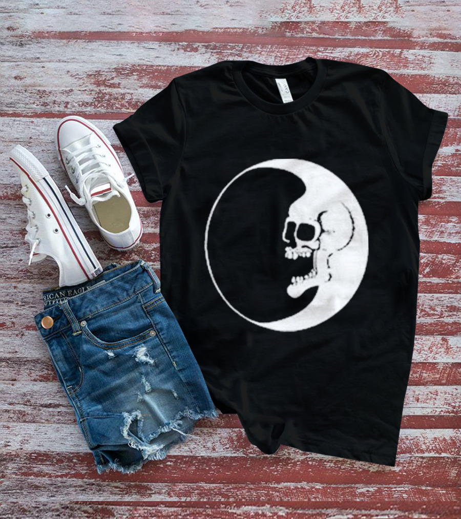 Zero Dead Moon Skull Crescent T-Shirt
