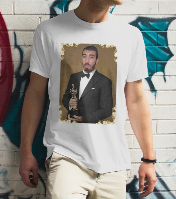 Saleh Jafarawi Mr Fafo Oscar Statue Award Winner T-Shirt