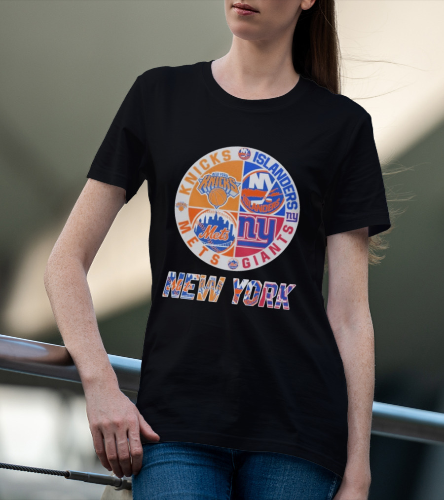 New York Knicks Mets Giants Islanders Logos Circle NYC Sports Teams T-Shirt