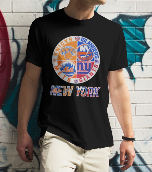 New York Knicks Mets Giants Islanders Logos Circle NYC Sports Teams T-Shirt