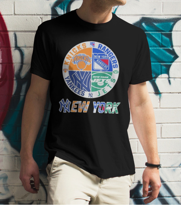 New York Knicks Rangers Yankees Jets Circle T-Shirt