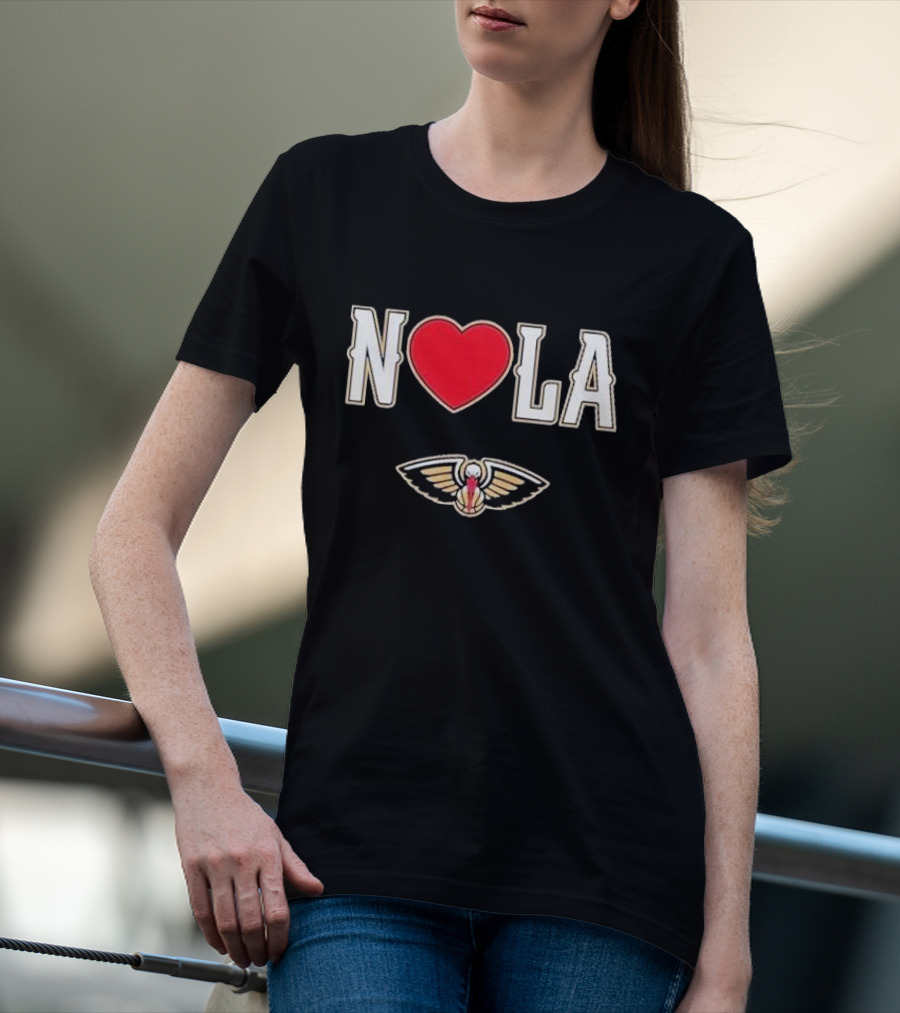 New Orleans Pelicans Heart NOLA Love With Pelicans T-Shirt