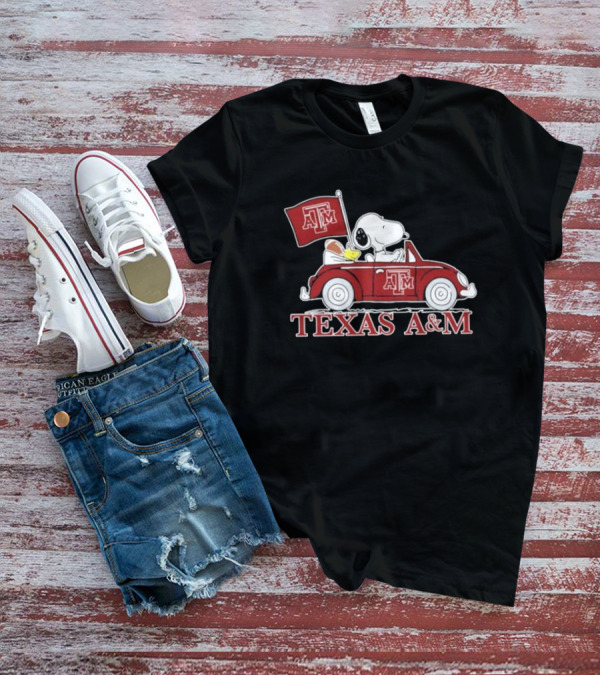 Snoopy Woodstock Driving Texas A&M Car Peanuts T-Shirt