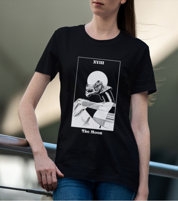 Summerisle Arcana XVIII The Moon Skull Tarot T-Shirt