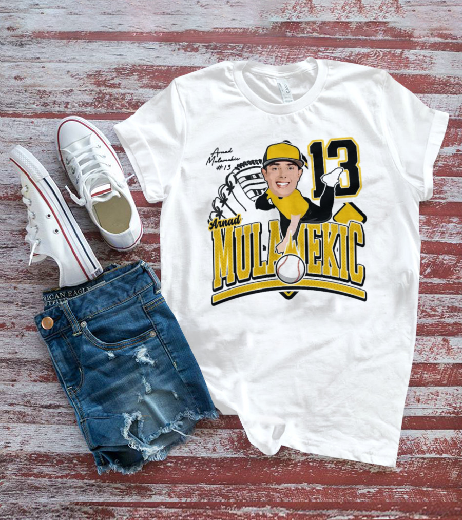 Arnad Mulamekic Baseball 13 Player Underhand Catcher Yellow Outfit T-Shirt