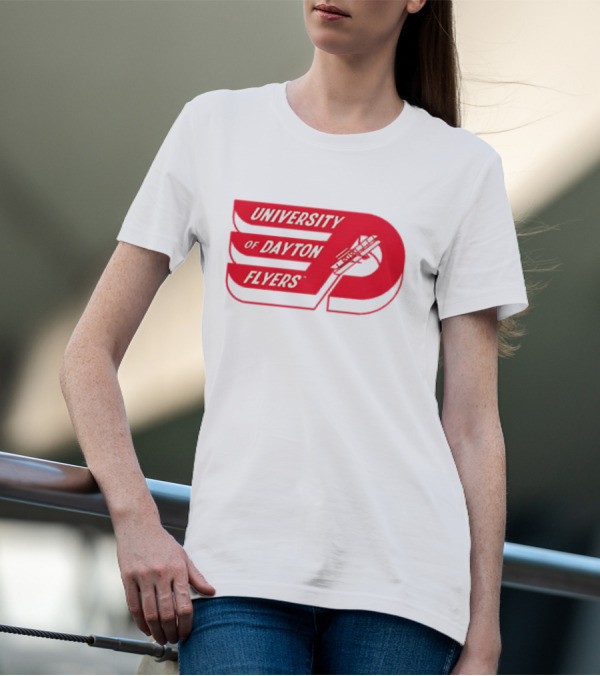 UNIVERSITY OF DAYTON FLYERS 1974 VINTAGE T-Shirt