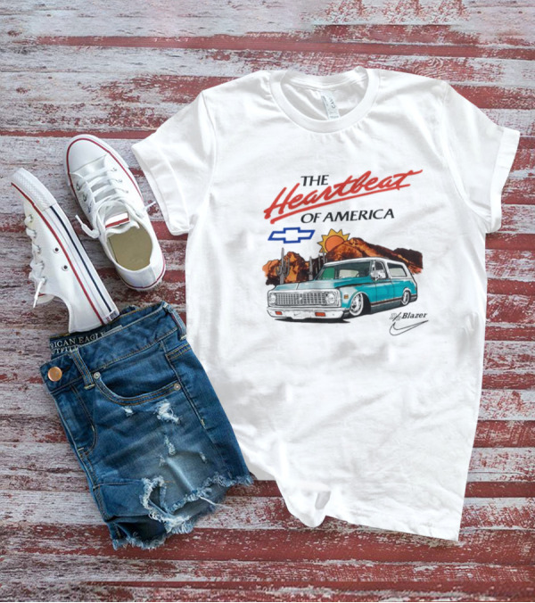Devin Booker Chevrolet Max90 Heartbeat Of America Vintage Truck Sunset Desert Scene T-Shirt