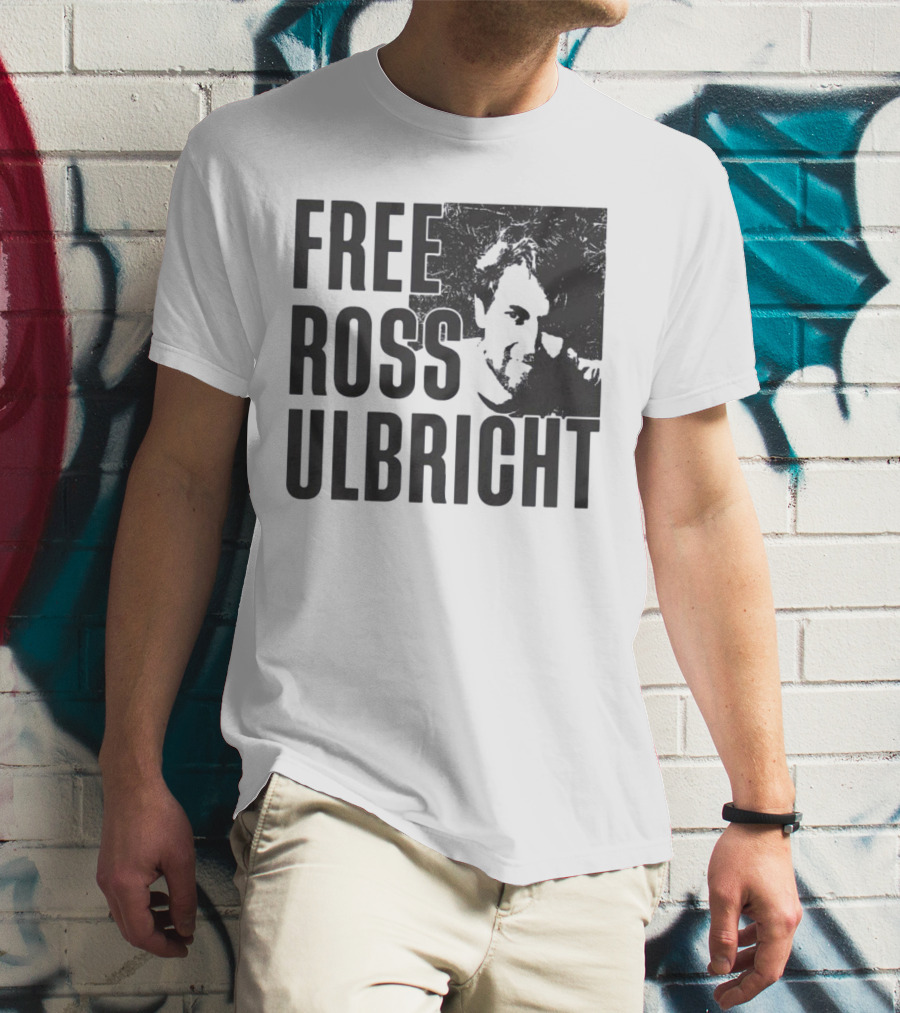 Free Ross Ulbricht Text With Distressed Face Graphic T-Shirt