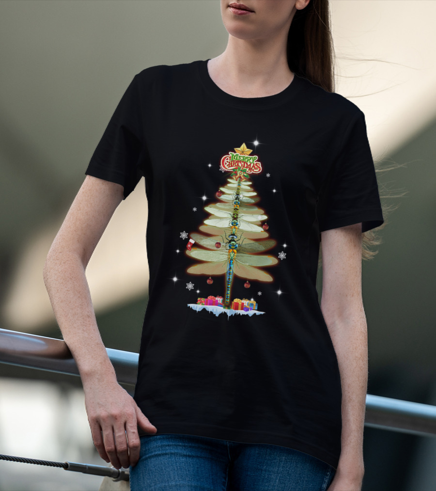 Merry Christmas Dragonfly Tree With Ornaments And Presents T-Shirt