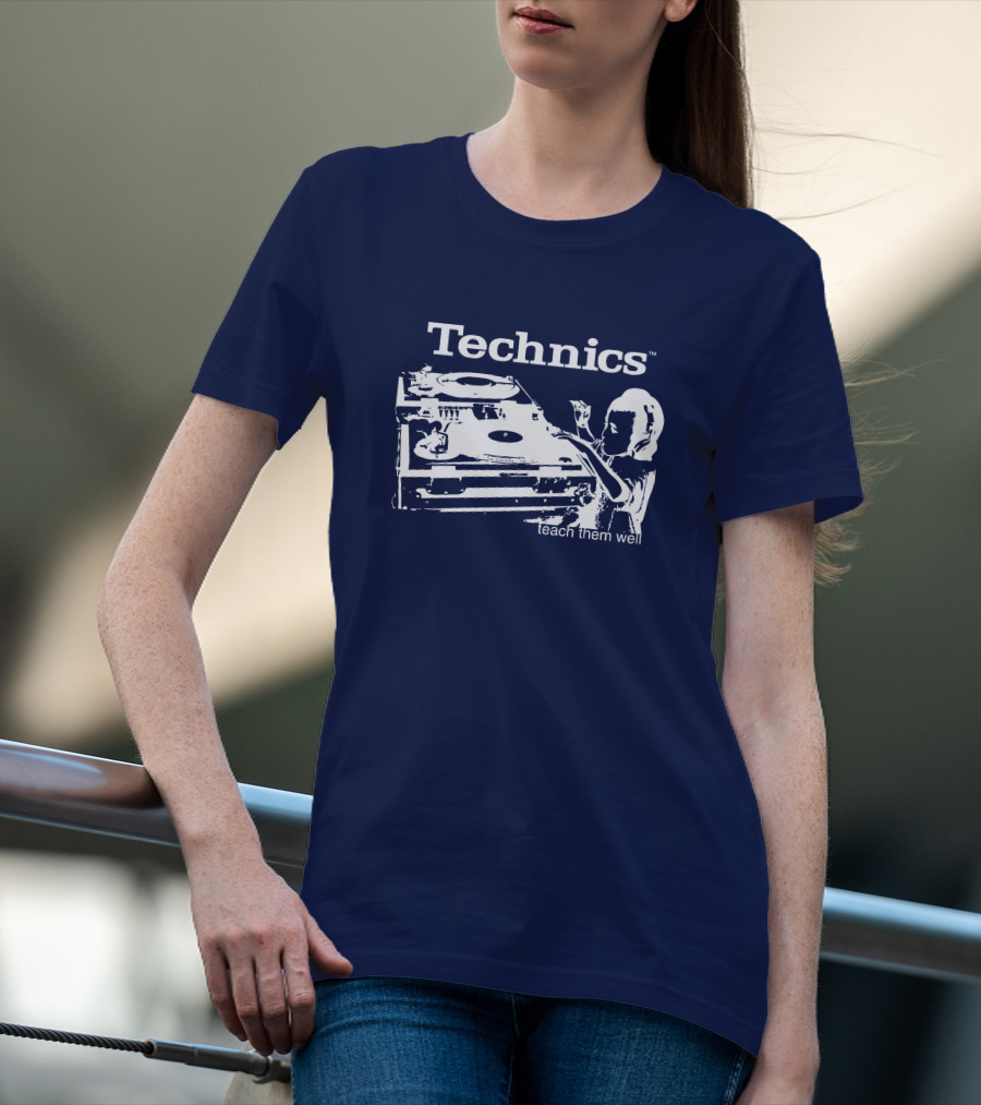 Technics Teach Them Well DJ Turntable And Child Headphones T-Shirt