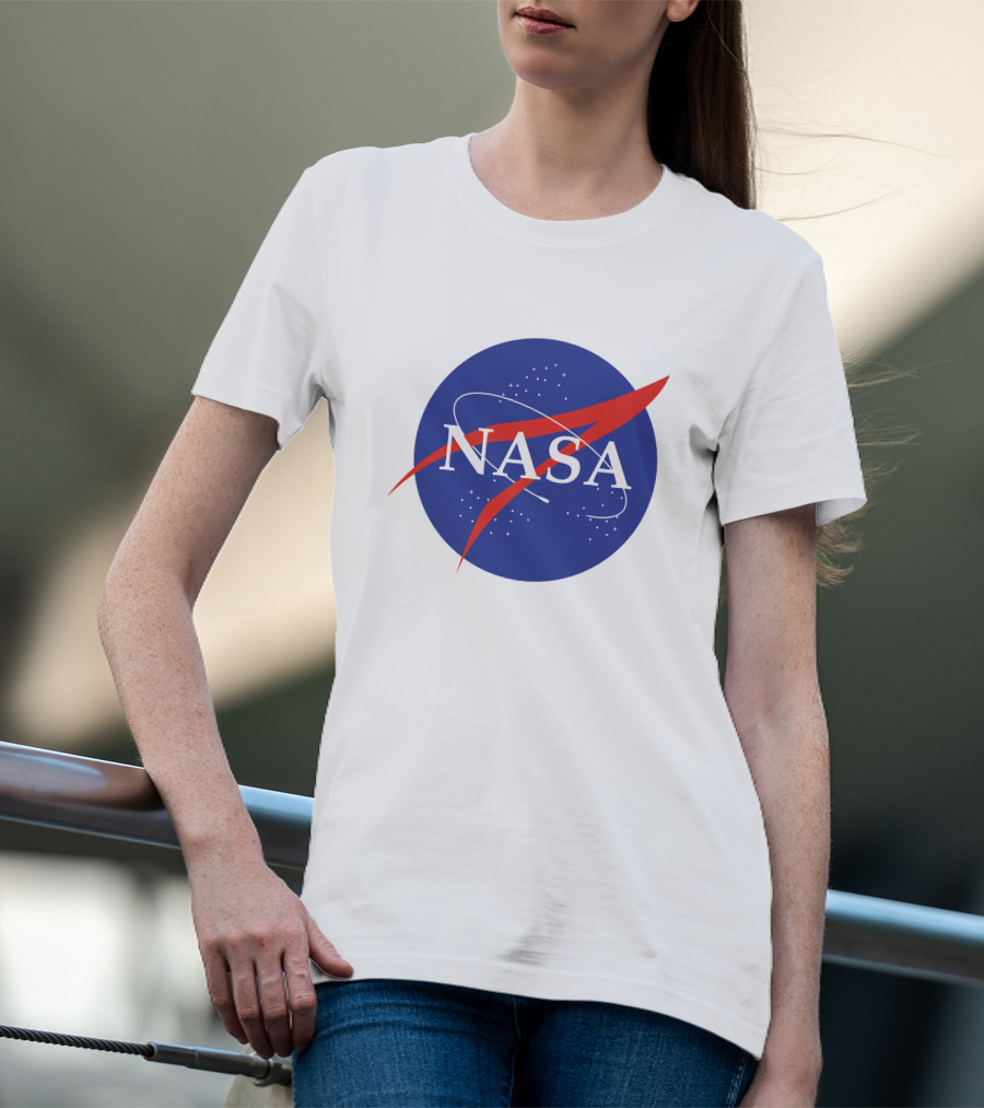 NASA Insignia Logo Classic Blue Red T-Shirt