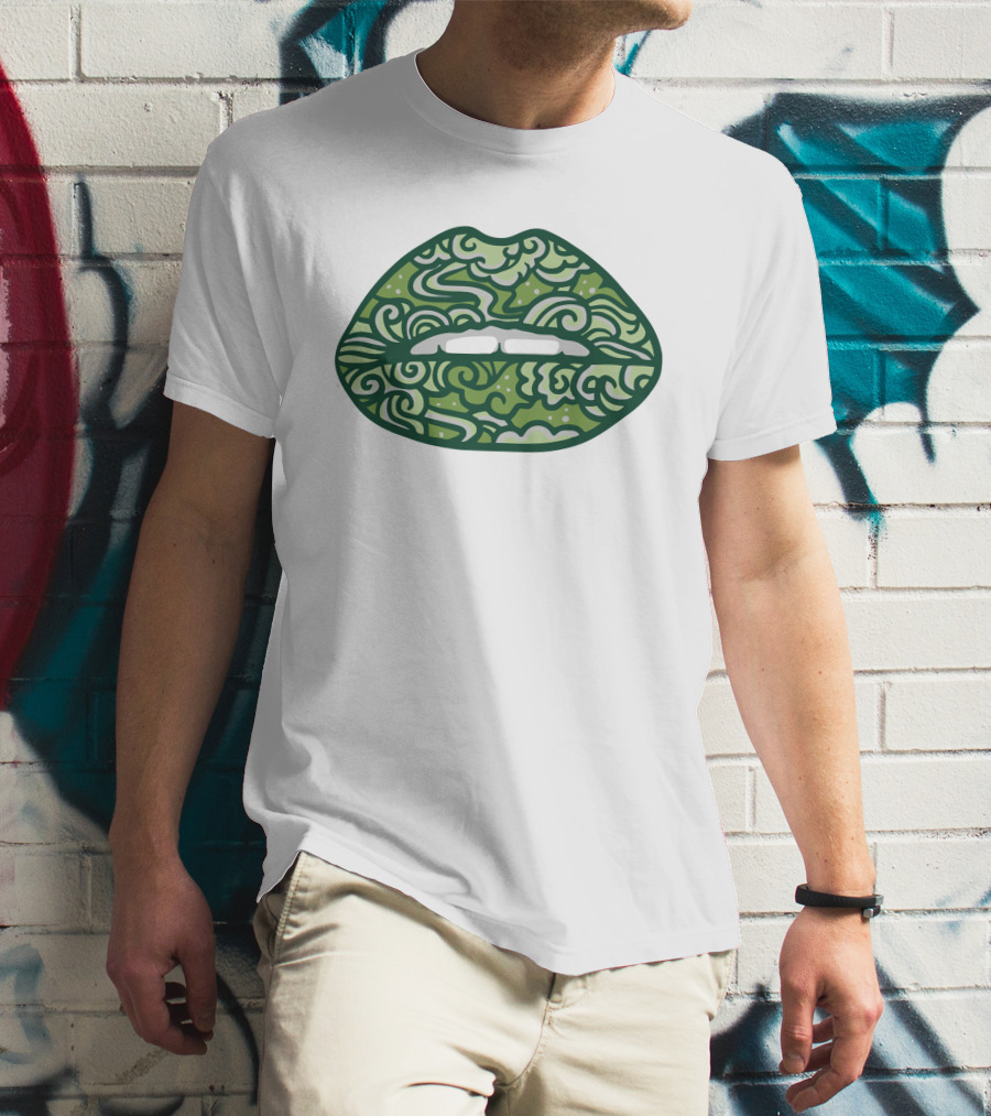 LXS TV Paisley Lips Green T-Shirt