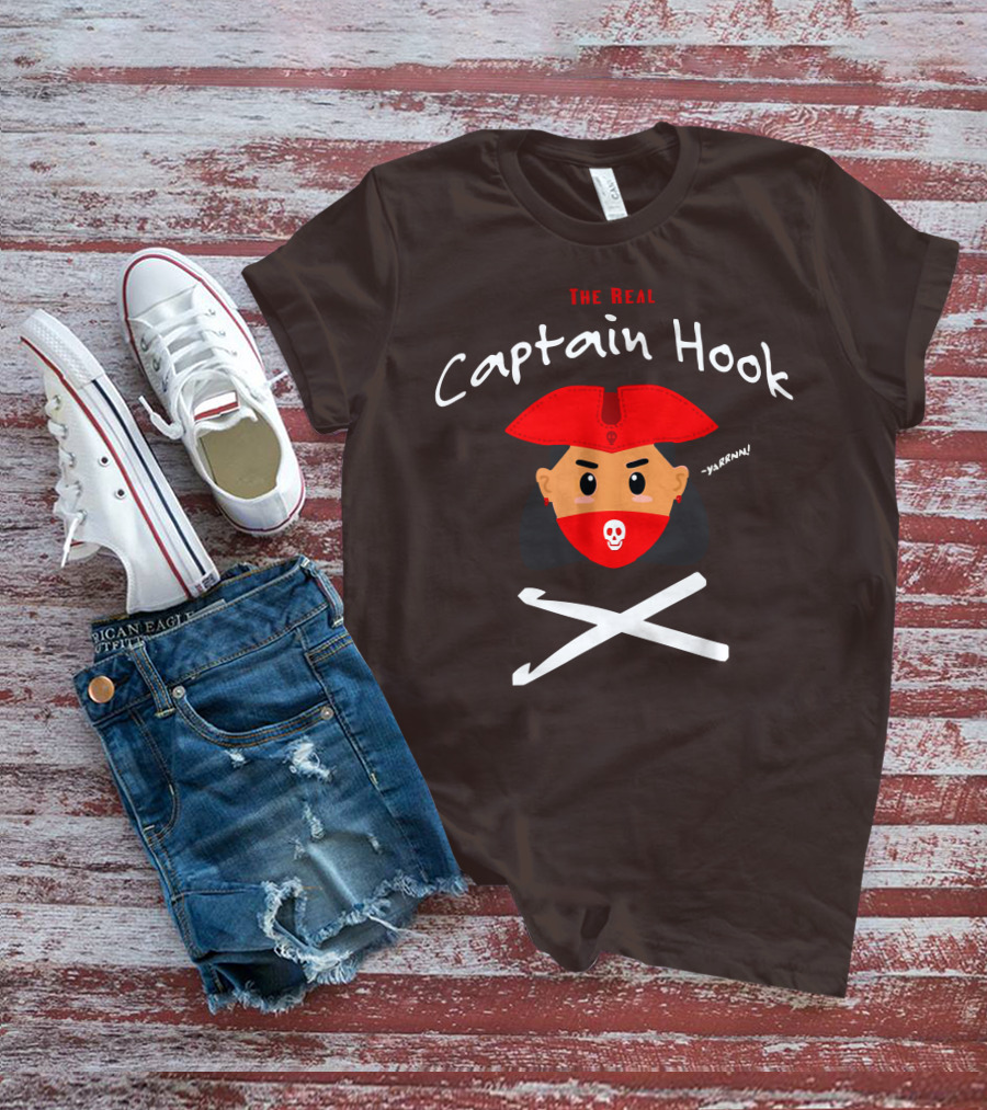 The Real Captain Hook Yarrnn Skull Red Hat Pirate Face Crossed Needles T-Shirt