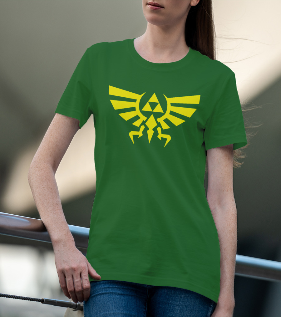 Triforce Hylian Crest And Cargo Shorts T-Shirt