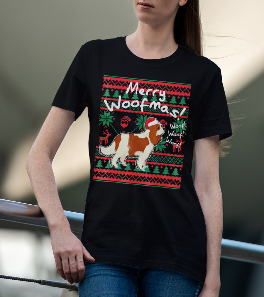 Merry Woofmas Cavalier King Charles Spaniel Festive Santa Hat Woof Woof Holiday T-Shirt