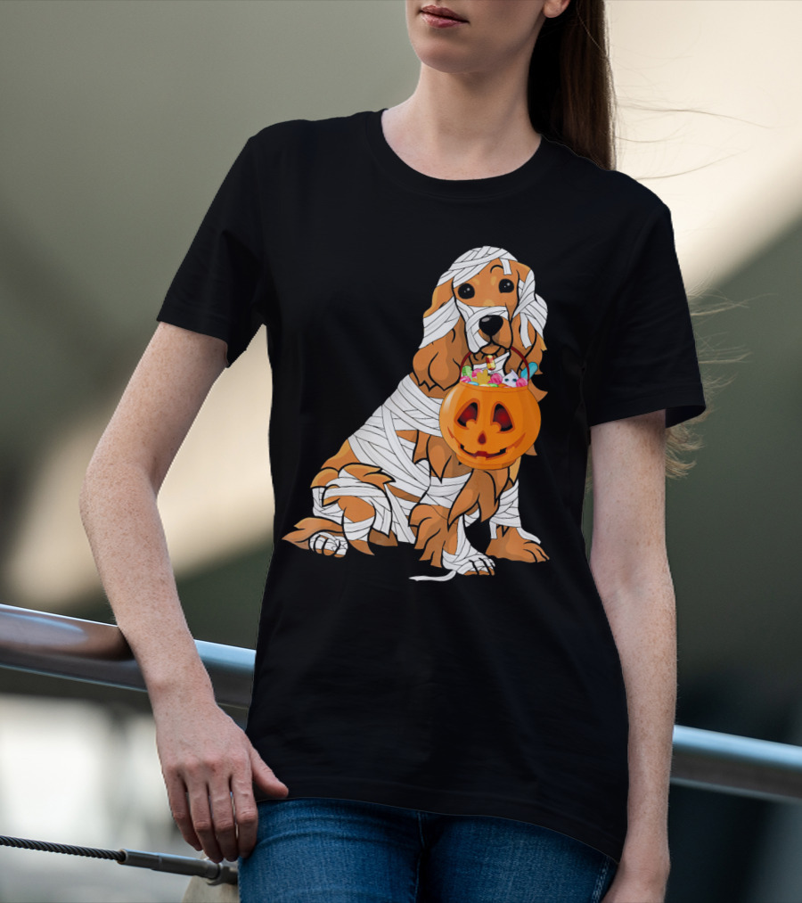 Cocker Spaniel Halloween Mummy Pumpkin Bucket T-Shirt