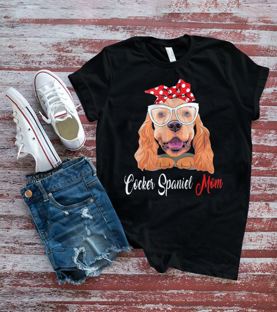 Cocker Spaniel Mom With Polka Dot Bandana And Glasses T-Shirt