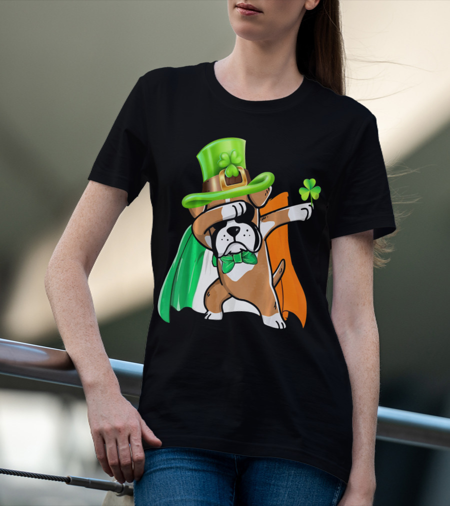 Lucky Boxer Dabbing With Irish Flag And Shamrock Hat T-Shirt