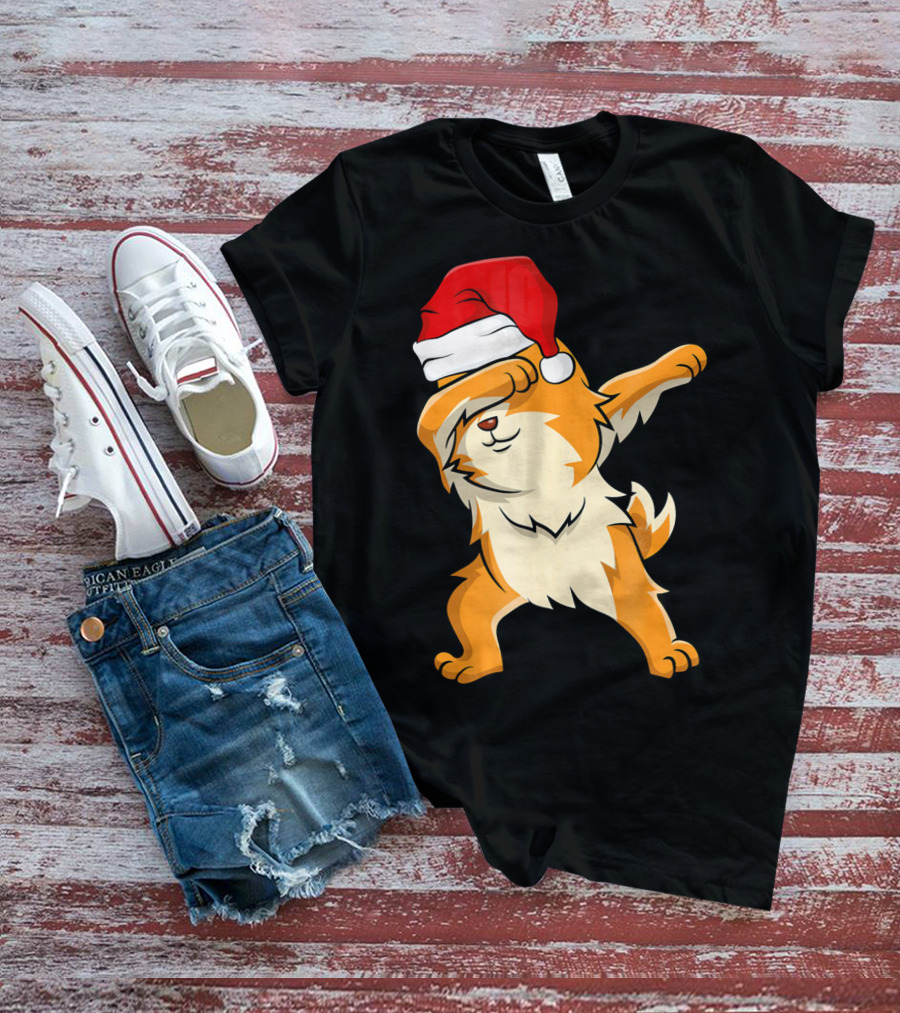 Dabbing Pomeranian With Santa Hat T-Shirt