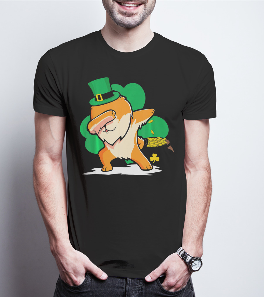 St Patrick's Day Dabbing Pomeranian With Leprechaun Hat And Shamrock T-Shirt
