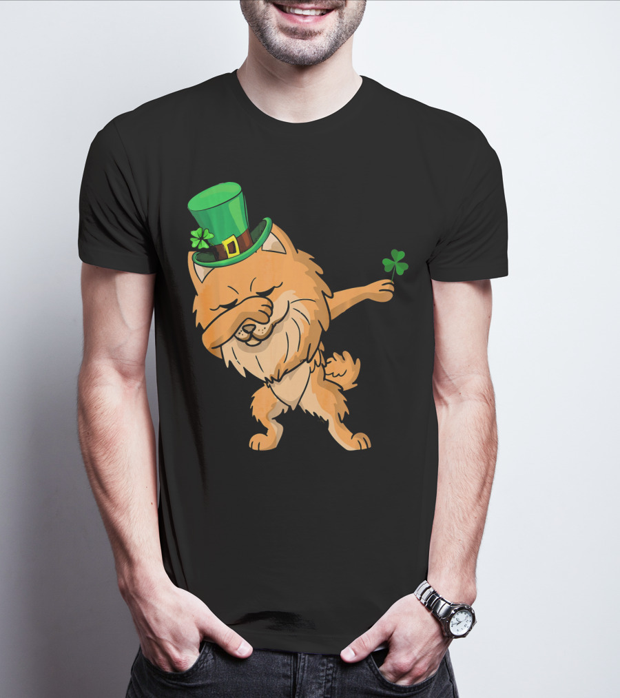 St Patricks Dabbing Pomeranian Leprechaun With Shamrock T-Shirt