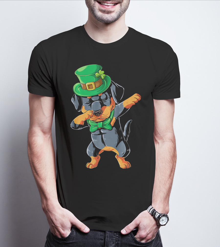 Rottweiler Dabbing Green Leprechaun Hat St Patrick's Day Bow Tie T-Shirt