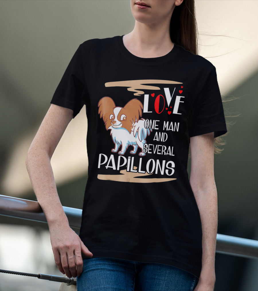 Love One Man And Several Papillons With Hearts T-Shirt