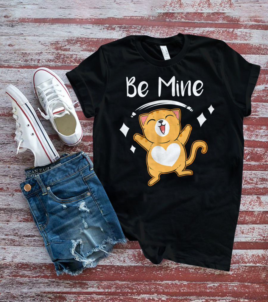 Be Mine Cute Valentine Cat With Heart T-Shirt