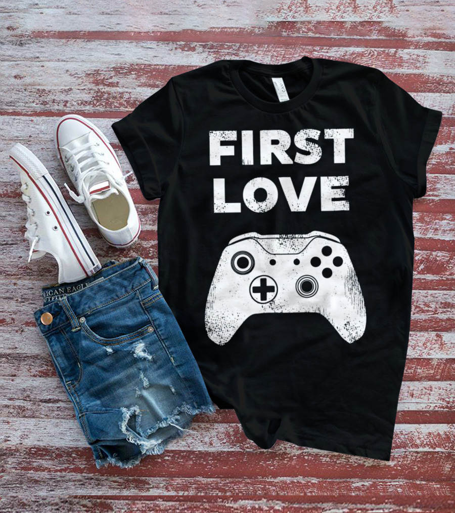 First Love Game Controller Video Gamer Valen T-Shirt