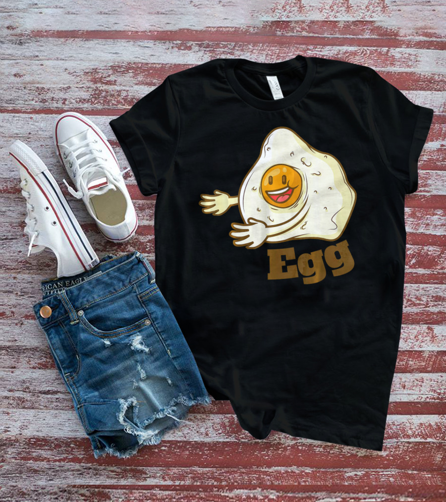 Funny Bacon And Egg Duo Valentines Hugging Egg T-Shirt