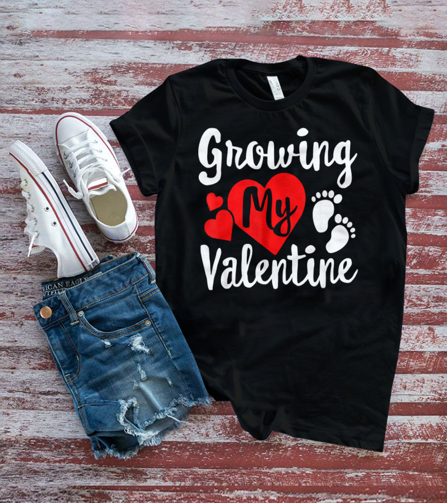 Growing My Valentine Heart Pregnancy Cute Baby Feet T-Shirt