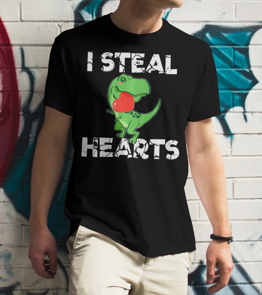I Steal Hearts Dinosaur Valentine's Day T-Rex Holding Heart T-Shirt