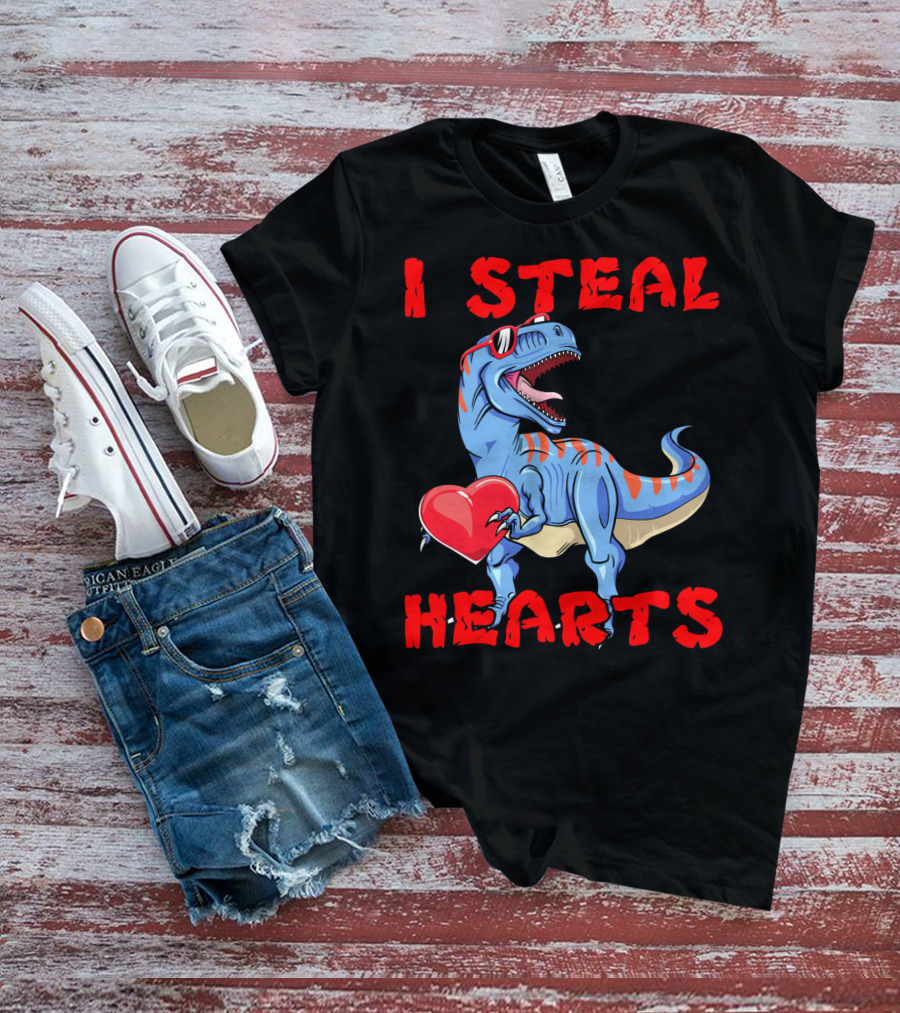 I Steal Hearts Dinosaur Valentines Red Heart Sunglasses T-Shirt