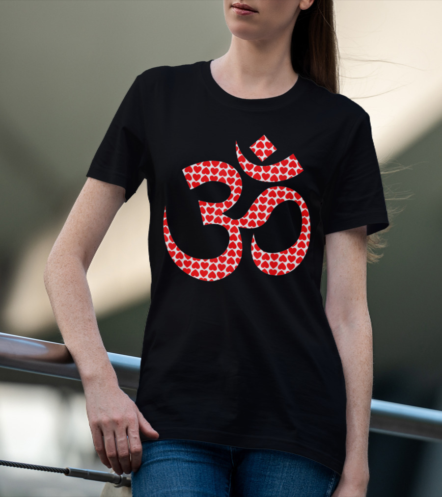 Om Heart Pattern Symbol Yoga T-Shirt