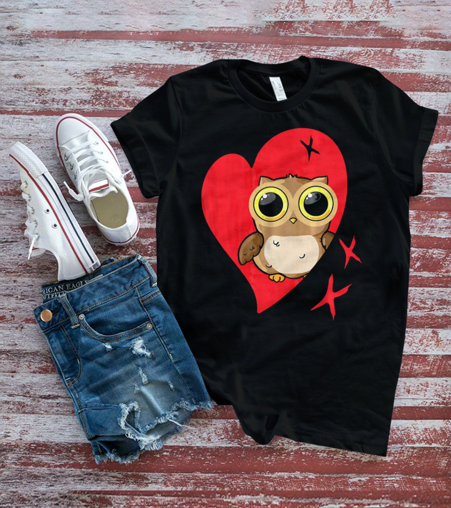 Valentine Day Red Heart Owl With Big Eyes T-Shirt