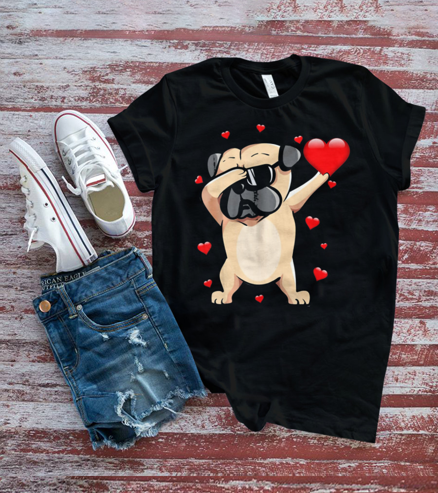 Pug Valentines Day Dabbing Love Dog With Hearts T-Shirt