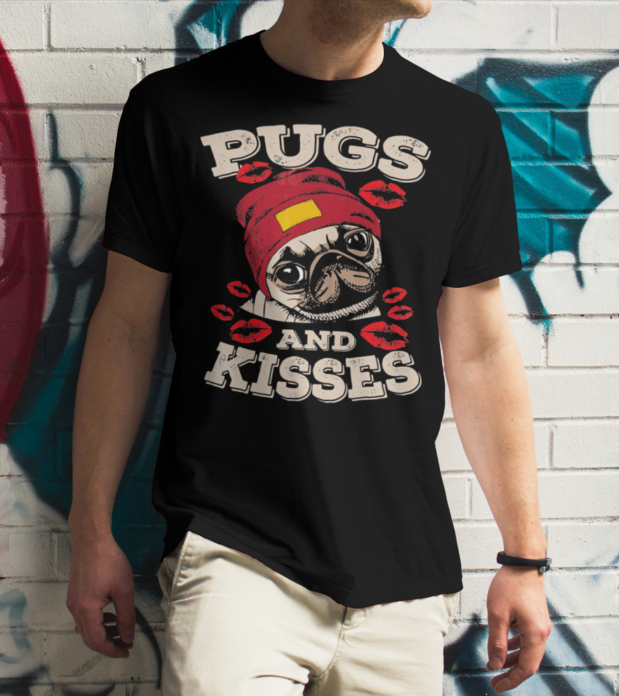 Pugs And Kisses Funny Dog Lovers Pet Valentine Lips Beanie T-Shirt