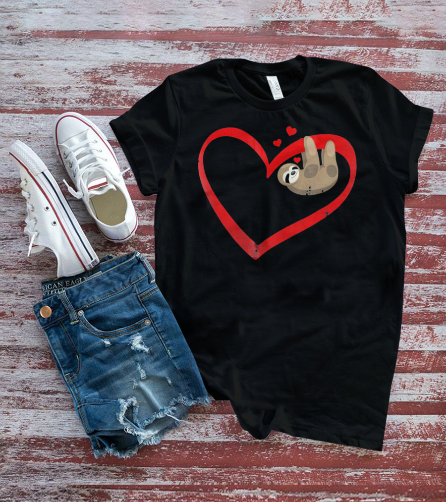 Sloth Heart Lazy Napping Cute Vale T-Shirt