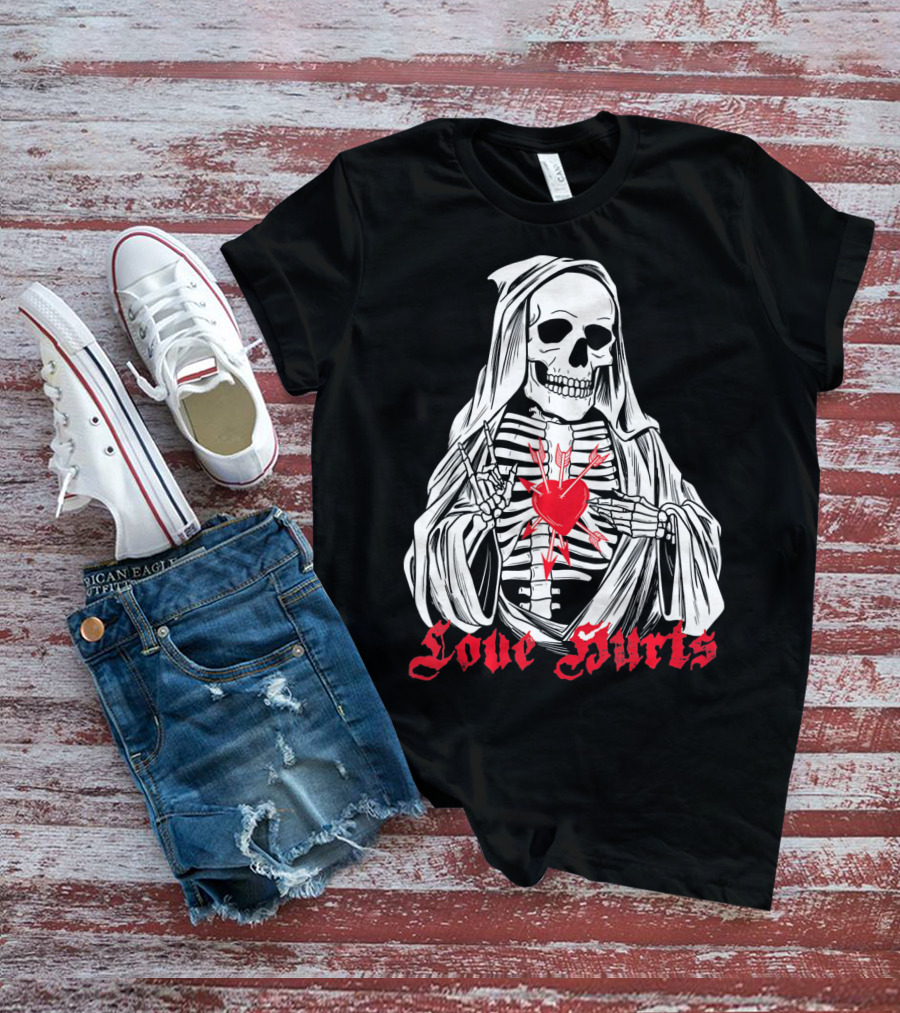 Love Hurts Grim Reaper Skull Heart Arrows Death T-Shirt