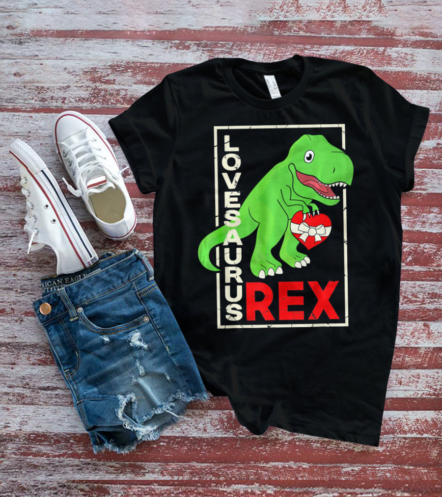 Lovesaurus Rex Dinosaur Valentin Holding Heart T-Shirt