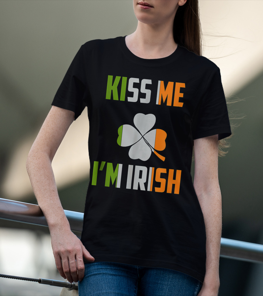 Kiss Me I'm Irish Saint Patrick Day Shamrock T-Shirt