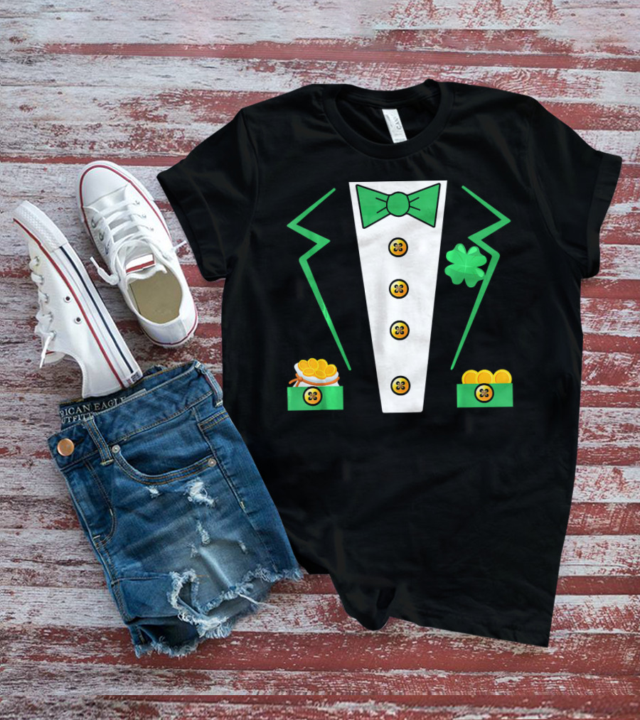 St. Patrick's Day Leprechaun Tuxedo With Shamrock And Coin Boxes T-Shirt