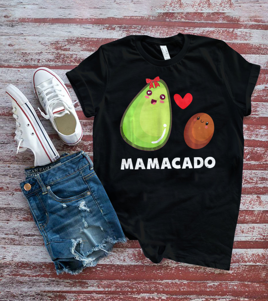 Mamacado Pregnancy Vegetarian Avo Cute Heart Avocado T-Shirt