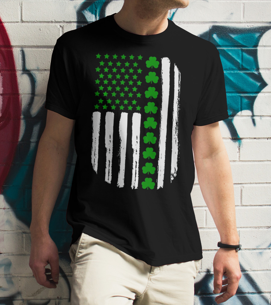 USA Flag With Green 4 Leaf Clover For St. Patrick Day T-Shirt