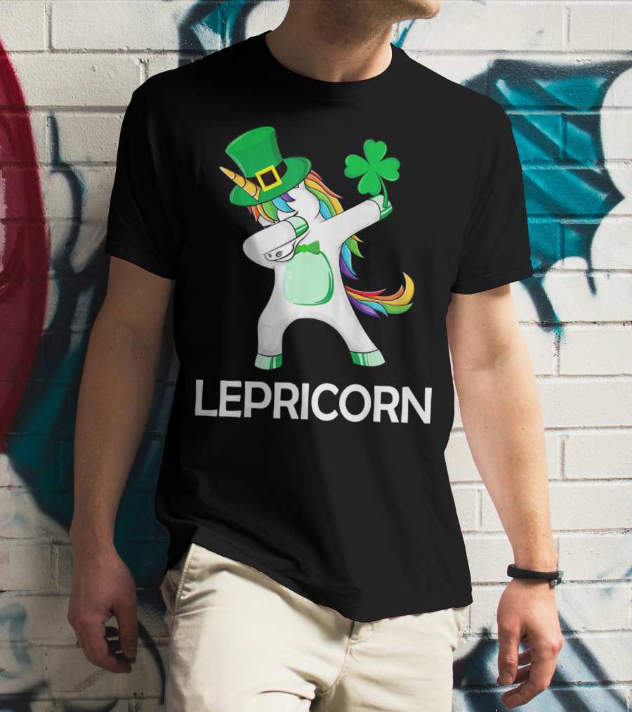 Lepricorn Unicorn Leprechaun Dabbing With Shamrock And Green Hat T-Shirt